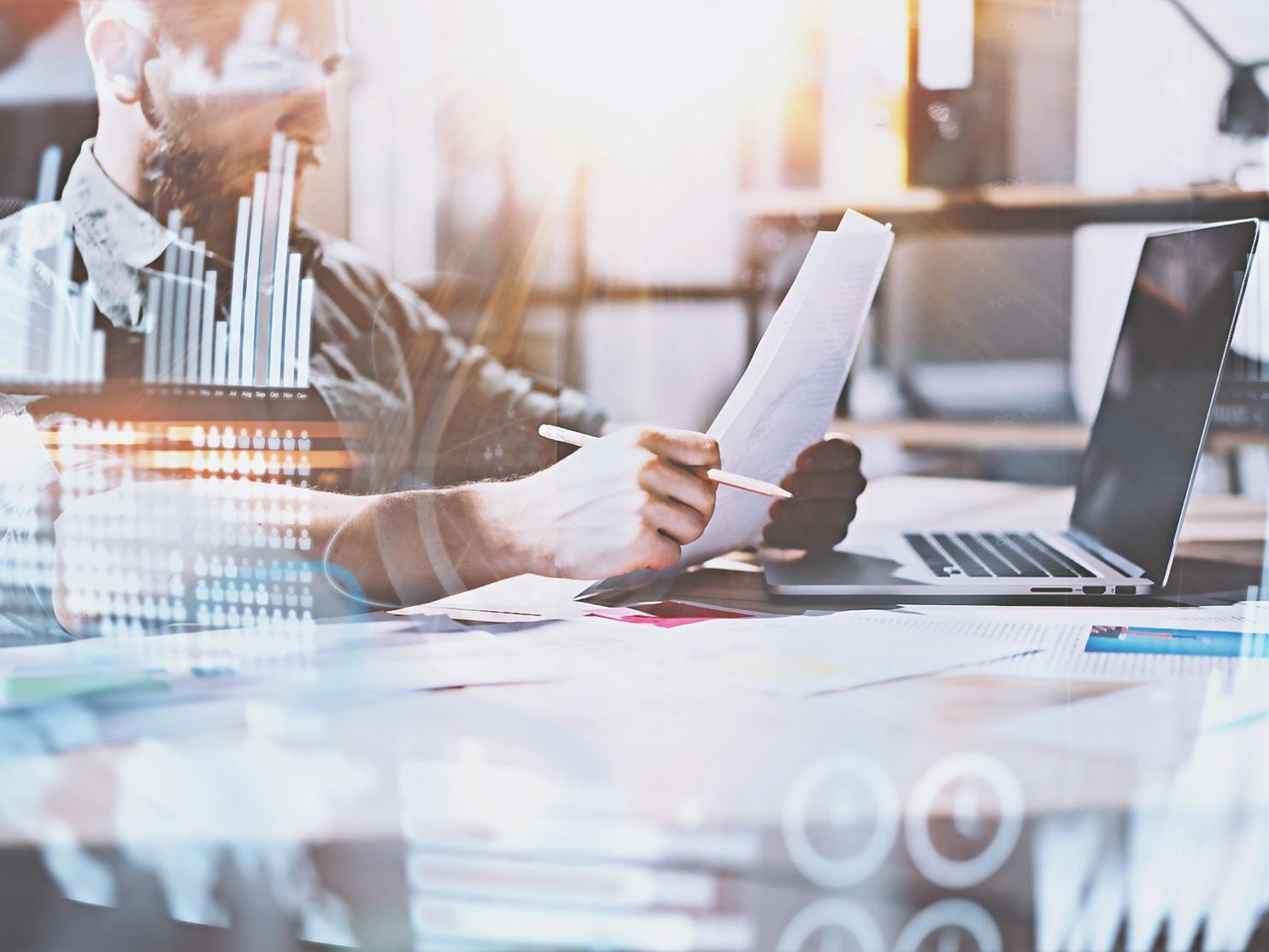 Демонстрація вправ на розтяжку